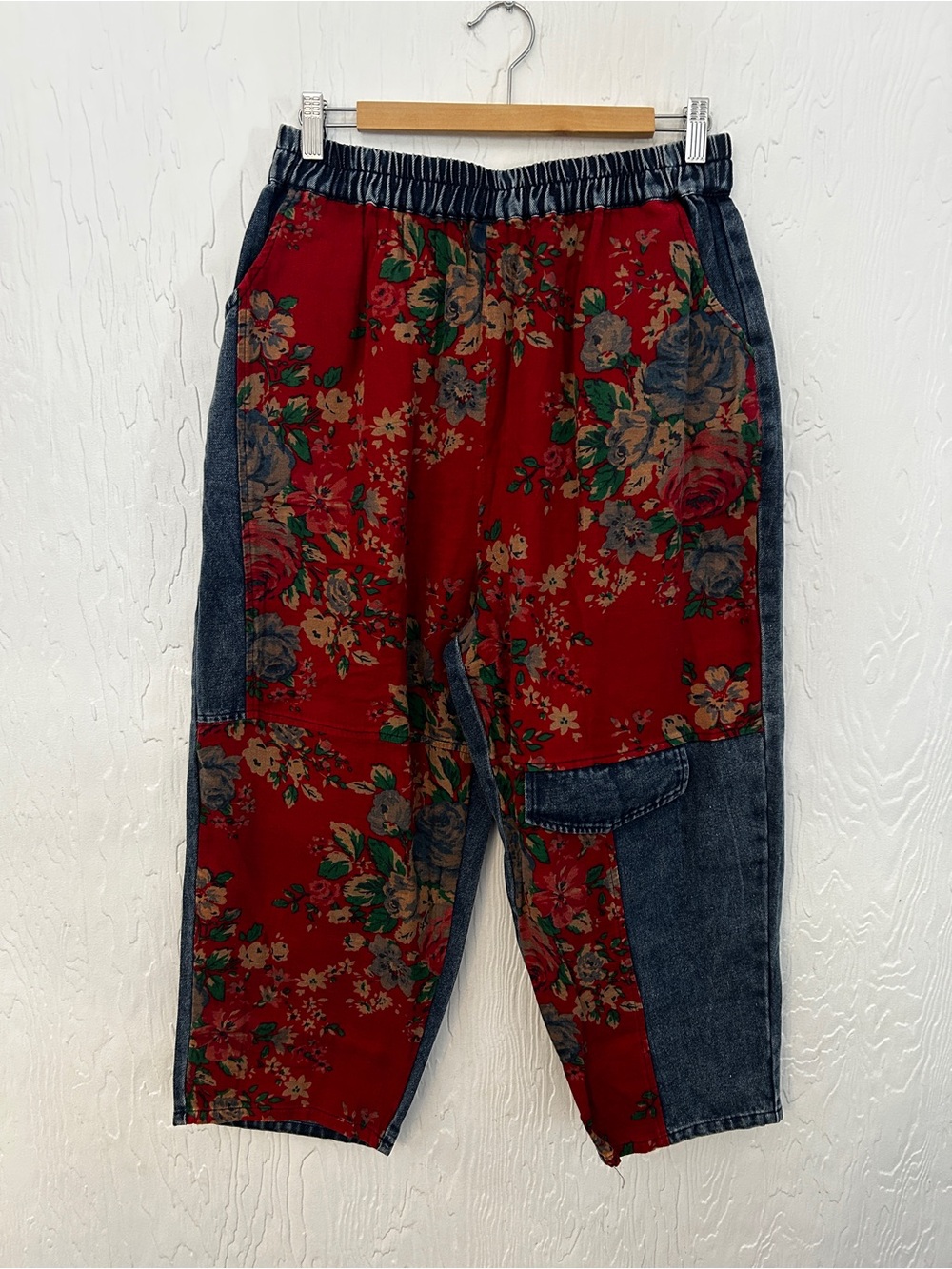 BUYKUD Barrel Leg Mix Media Floral Jeans Large Soft Elastic Waist Boho Relaxed